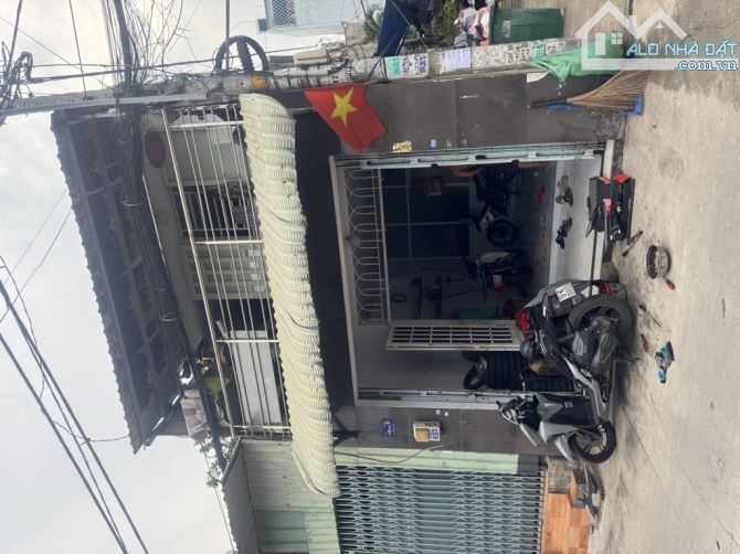 ❤️  Mã Lò , BTĐ A, Bình Tân  DT: 4 x10, 3 tầng. Giá 2,7 tỷ TL.
