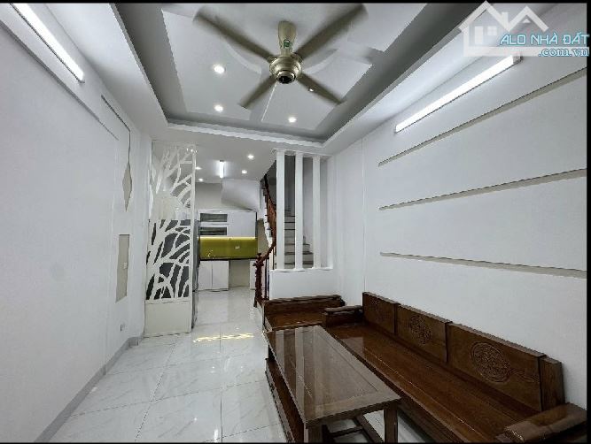 Siêu phẩm Cổ Nhuế, dân xây, ngõ nông rộng, 37m 6 tầng chỉ có 7,9 tỷ