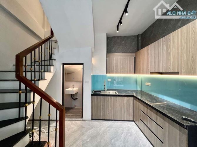 Vợ chồng anh Thanh bán nhà 5t,48m tại Trần Phú,HĐ,t/máy,ngõ to chỉ 9t