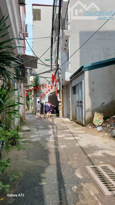 TOÀ NHÀ 7 TẦNG THANG MÁY – DÒNG TIỀN KHỦNG – PHỐ CẦU DIỄN
