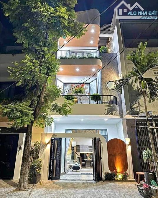 3TY120 MT ĐƯỜNG CAO THẮNG QUẬN 3 SHR DT 72M2