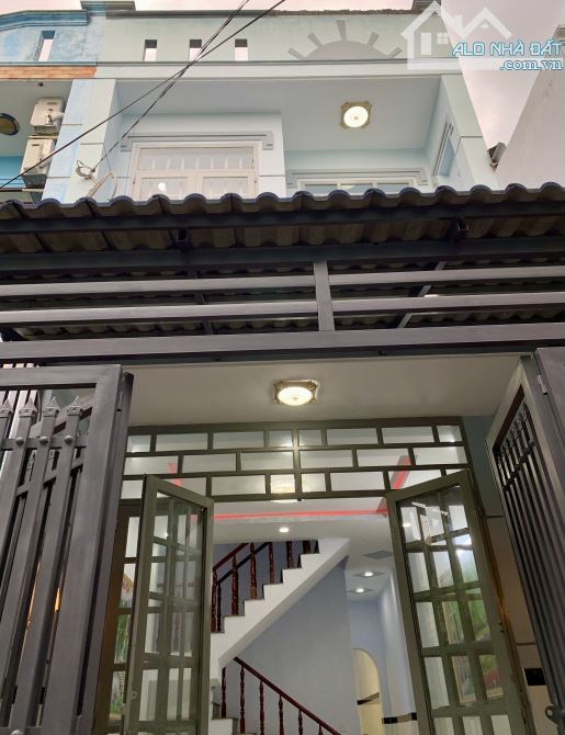 Bán nhà sát MẶT TIỀN TÂN THỚI HIỆP 21. Q12_ 2 tầng_ 4x15m. 4PN_ giá 4ty280
