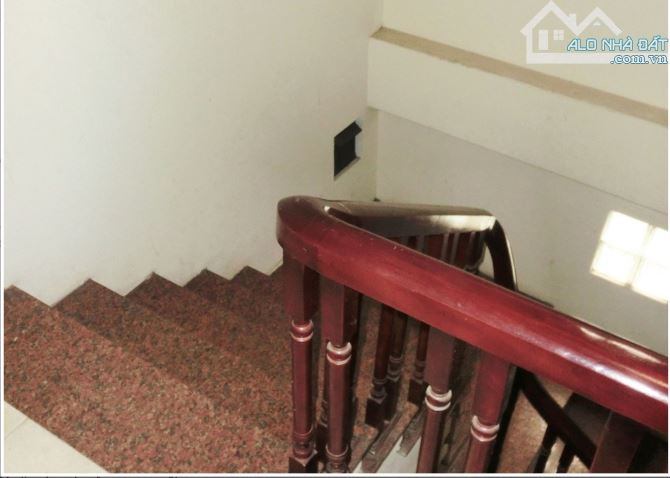 Cho thuê phòng 60 m2 Ngõ số 4 Hoàng Quốc Việt, Cầu Giấy