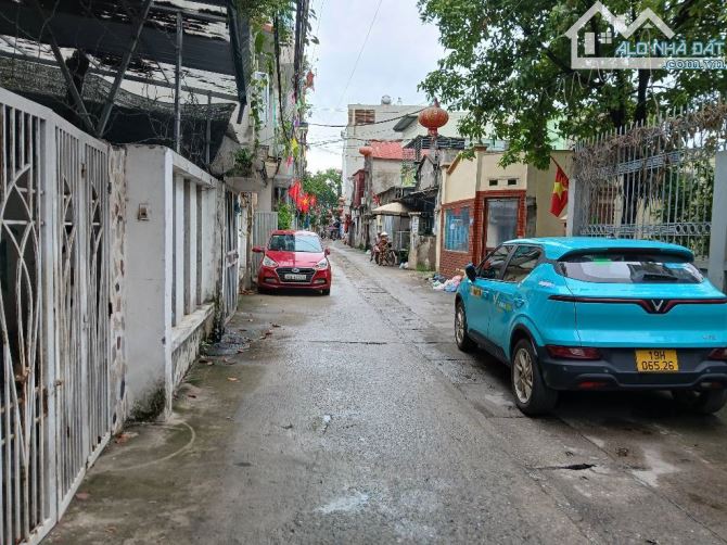 Đất gần sân bóng Đông Mỹ oto vào đất giá chỉ 90tr/m