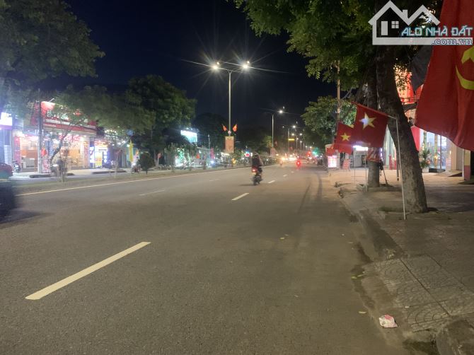 MẶT TIỀN NGUYỄN LƯƠNG BẰNG – 406M² – SẴN MẶT BẰNG SHOWROOM – CHỈ 40TR/M