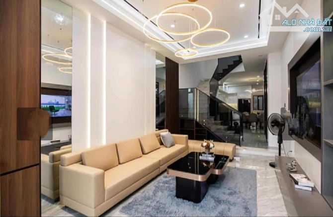 ☄️☄️ NHÀ 3 TẦNG MỚI 100% – KIỆT Ô TÔ TRÁNH – HOÀNG VĂN THÁI
