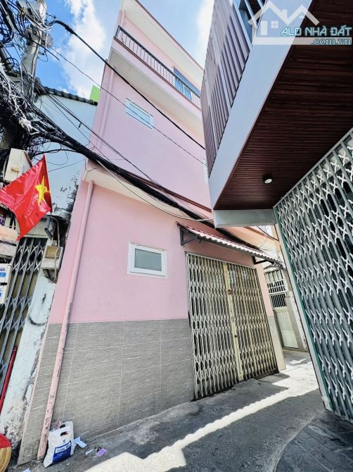 🌹NHÀ 3 TẦNG DƯƠNG BÁ TRẠC PHƯỜNG 1 QUẬN 8 - SỔ HỒNG RIÊNG - CHỈ LOANH QUANH 2TỶ🌹  👉DT: