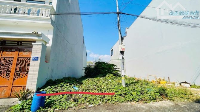 Bán đất phía sau lưng công ty Bonchen