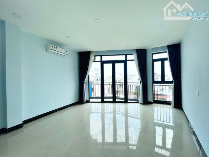 BÌNH THẠNH MẶT PHỐ NGUYỄN KHUYẾN 40M² 6 TẦNG 5PN LÔ GÓC 9 T - 1