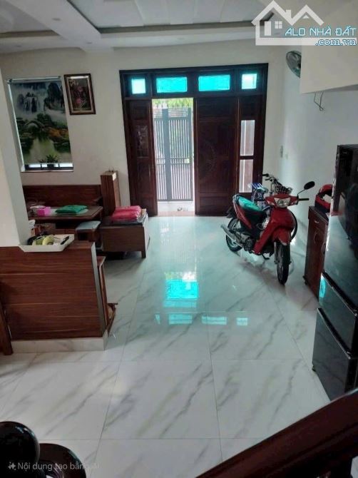 BÁN CĂN GÓC 2 MẶT TIỀN HẺM 5 MÉT HAI Ô TÔ TRÁNH NHAU PHƯỜNG VŨNG TÀU 73m2 GIÁ 6t95 - 1