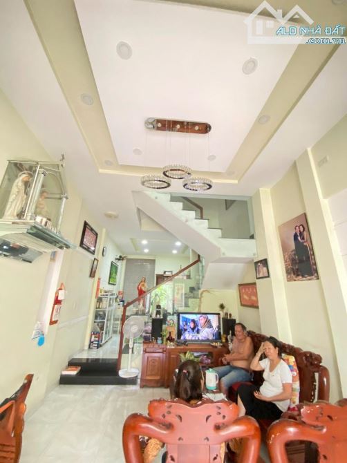 NHÀ ĐẸP Ở NGAY, HẺM XE HƠI TRÁNH NHAU HÀNG XÓM VẠN PHÚC CITY, 4X18 CHỈ 9,2 TỶ. - 1