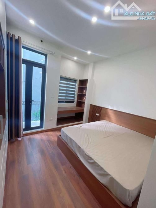 Bán nhà Cổ Nhuế, 40m x 6 tầng, thang máy, ô tô đỗ cổng, gần Resco Cổ Nhuế. - 1