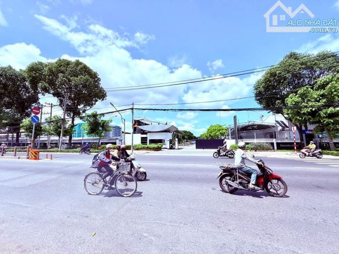 Bán nhà chỉ 70Triệu/m² tại Quang Trung Gò Vấp kế công viên Làng Hoa