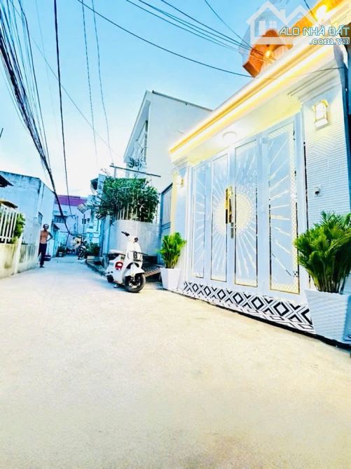 ĐƯỜNG NGUYỄN THỊ THẬP 4,1 TỶ – QUẬN 7 – HẺM XE HƠI – SỔ HỒNG RIÊNG - 1