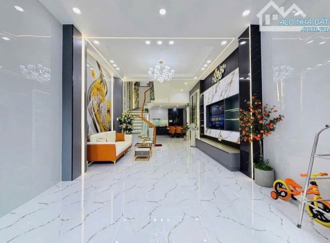 KẸT TIỀN KD BÁN NHÀ VÀNH ĐAI TÂY,AN KHÁNH,THỦ ĐỨC-GIÁ: 6Tỷ010/65,78m2(4,6x14,3)-3LẦU,4PN - 1