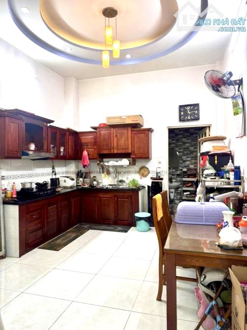 NHÀ LÊ ĐÌNH CẨN 4 TẦNG XE HƠI VÔ NHÀ - NHÀ ĐẸP CÓ THỂ Ở NGAY - DT 67M - SÁT TL10 - TÊN LỬA - 1