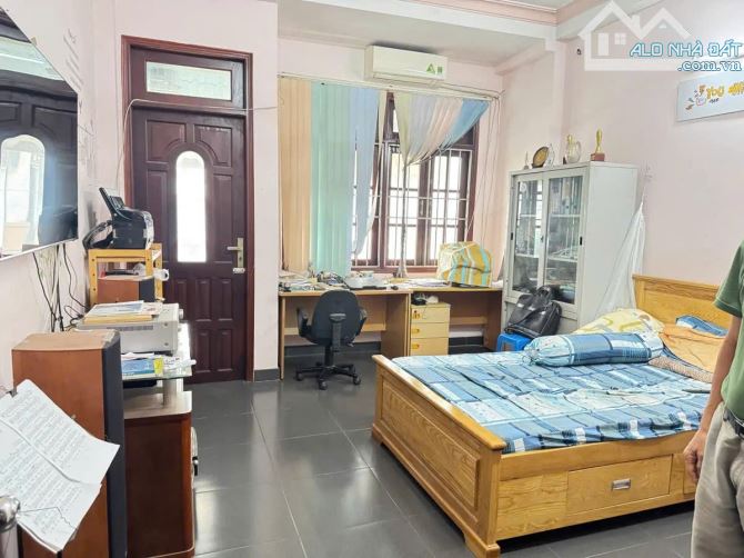 BÁN NHÀ HẺM 6M NGUYỄN KIỆM, 5TẦNG, 50M2, NHỈNH 9 TỶ - 1