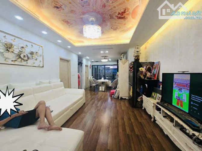 NHÀ PHỐ THÚY LĨNH, DT 70M2, KINH DOANH, GARA OTO 7 CHỖ, 3 TẦNG, MT 4.6M, GIÁ 10.1 TỶ. - 1