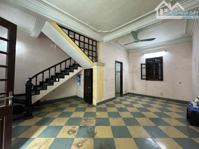 NHÀ PHỐ NGUYỄN KHOÁI, DT54M2, KINH DOANH, NGÕ NÔNG, 4TẦNG, MT RỘNG 6.7M, GIÁ 10TY - 1