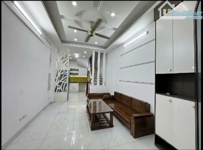 Siêu phẩm Cổ Nhuế, dân xây, ngõ nông rộng, 37m 6 tầng chỉ có 7,9 tỷ - 1