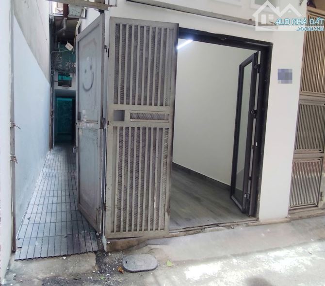 NHÀ MẶT NGÕ THÔNG PHỐ TRẦN CUNG: DT 40M2 – GIÁ 8,5 TỶ CÒN THƯƠNG LƯỢNG - 1