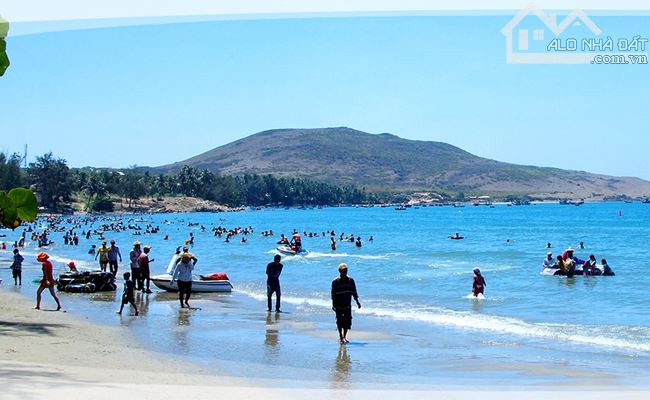 Cần bán 4 lô đất giá tốt nhất trục chính 715 của sân bây Thiện Nghiệp - 1