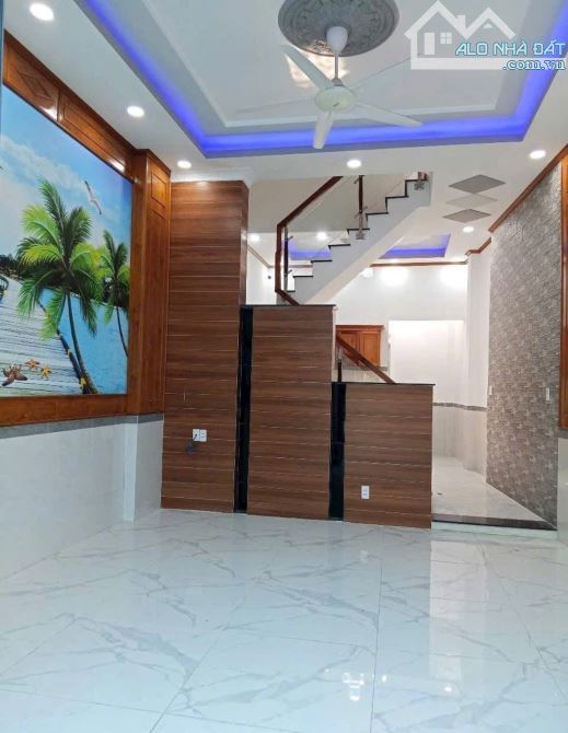 Gia chủ cần bán nhà Cao Đạt, Quận 5. Đường thoáng, sổ riêng DT 63m2(4,2x15m) Giá 5tỷ430 - 1