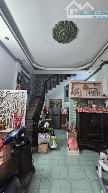 Bán nhà 2 tầng 41m2, 4x11, Hẻm xe hơi Lương Thế Vinh, gần Âu Cơ, CV Đầm Sen, Chỉ hơn 4 tỷ - 1
