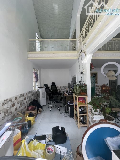 Kiệt ô tô 5m sau lưng mặt tiền Nguyễn Tất Thành. - mở đường Nguyễn Đức Trung nối dài tiềm - 1