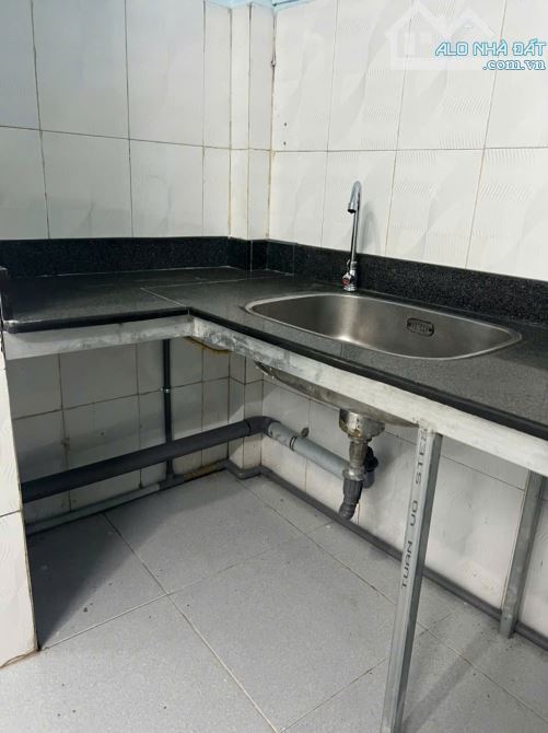 Cho thuê Nhà nguyên căn 4 phòng ngủ dtsd 120m2 gần Gigamall p.Hiệp Bình Chánh - 1