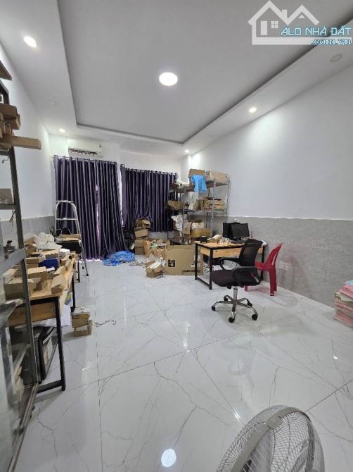 154* 👉 NHÀ ĐẸP SẴN , 86M2 , DÀI KHỦNG 22M , ÔTÔ QUAY ĐẦU, NGUYỄN QUÝ YÊM , Q BT,  N - 1