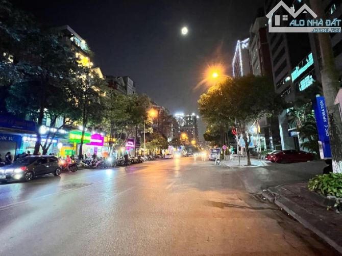 Bán đất xây Khách sạn , toà VP, Building 162m mặt tiền khủng phố hot Duy Tân Cầu Giấy - 1