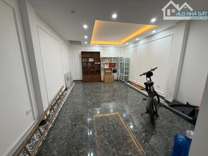 Phan Đình Giót ,diên tích  68m,  7tầng TM, MT 4.2m,giá 25 tỷ Thanh Xuân - 1