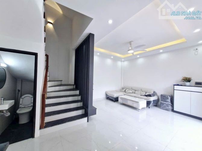 NÉT ĐẸP NHÀ Ở TÂY MỖ LÔ GÓC Ô TÔ ĐỖ CỔNG FULL NỘI THẤT - 1