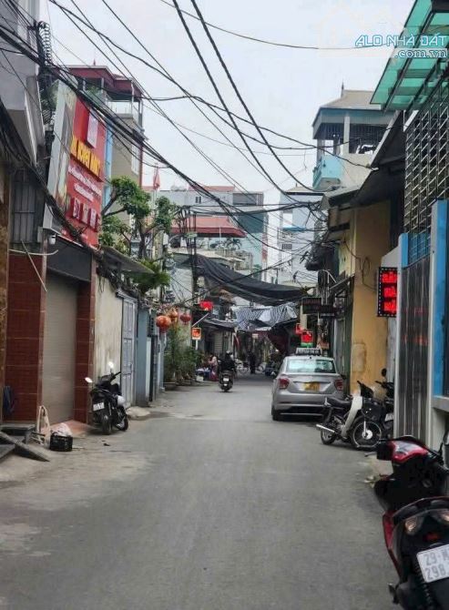 Bệnh viện Ngọc Hồi 45m 5 tầng ô tô, kinh doanh, ngõ nông 8.x tỷ - 1