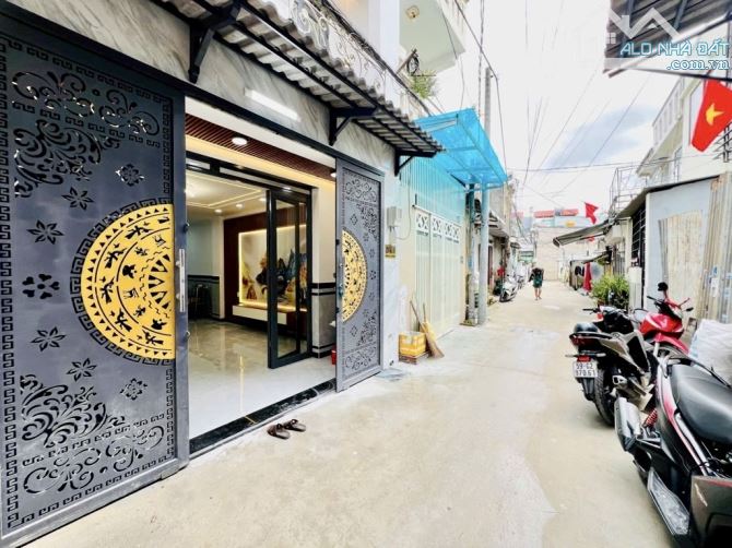 4.5❌11m, BÁN NHÀ 2 TẦNG, HẺM XE TẢI, TTH, Q.12, 4 TỶ 26 TL - 1