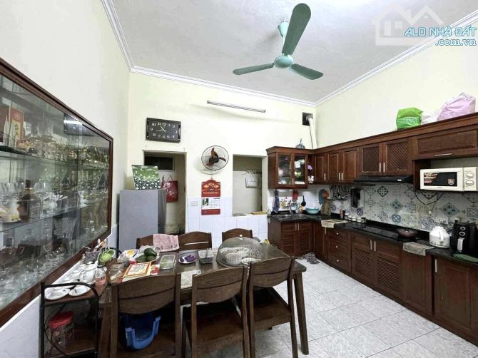 KẾ NGUYỄN ĐỨC CẢNH- ĐỦ TIỆN ÍCH, NGÕ BA GÁC- 33M- 6 TỶ 4 - 1
