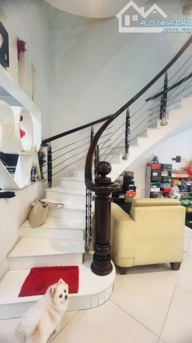 Bán nhà đẹp 5 tầng, 4,1x18m, HXH 8m khu Bàn Cờ Quận 3 chỉ 19,8 tỷ - 1