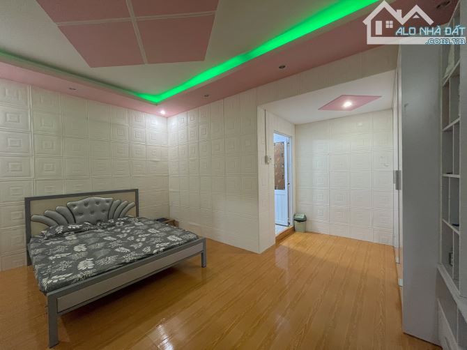 BÁN GẤP NHÀ TRUNG TÂM TP. RẠCH GIÁ! 🏡 MẶT TIỀN ĐƯỜNG LÊ VĨNH HÒA, TẶNG FULL NỘI THẤT - D - 12