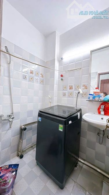 Mặt tiền đường số Khánh Hội vip Q4 có 5 tỷ - 14