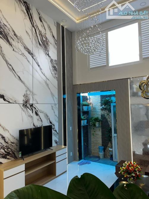 SIÊU PHẨM 6 TẦNG - FULL NỘI THẤT - KHU CAO TẦNG ĐỒNG BỘ VIP - 4x15M - GÒ VẤP -  NHỈNH 8 TỶ - 8