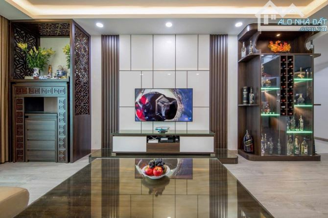 Chung cư Discovery tòa B số 302 Cầu Giấy-DT 148 m2,tầng cao-3 NGỦ-2 WC-4 LÔ GIA. - 2