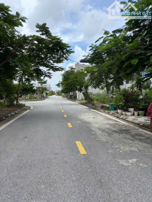 🔥 CỰC HIẾM – LÔ 46LK11 GIÁ RẺ NHẤT TĐC ÁP TRÀN – PHƯỜNG THUỶ NGUYÊN 🔥  📐 Thông số vàng: - 2