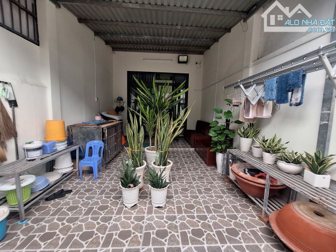 Bán nhà MT  Hiệp Phú 14,5ty—2 mặt thoáng, sổ vuông vức DT 102m² (4x26), nhà mới vào ở ngay - 2
