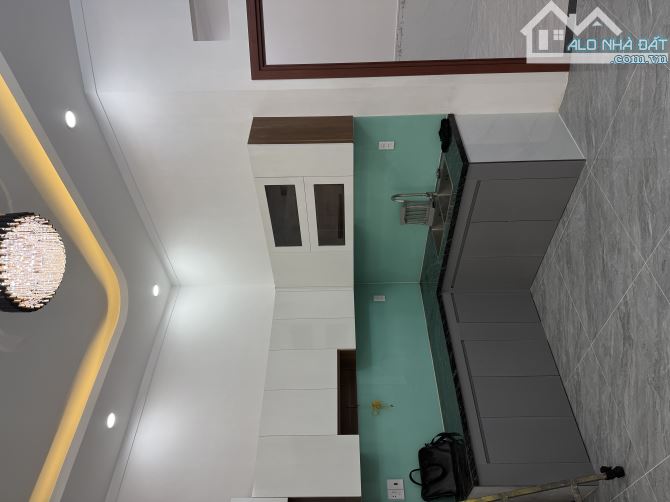 BÁN NHÀ 1TRỆT 1LẦU (HOÀN CÔNG).P. HOÁ AN ( P. BIÊN HÒA MỚI ). DT: 4,5x15=61M2. GIÁ: 3TỶ2 - 2
