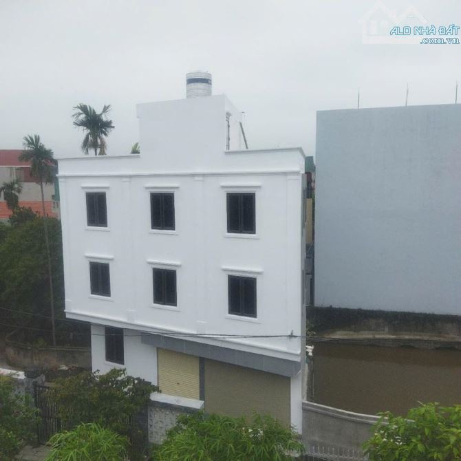 Bán nhà an thượng, nhà đẹp ở ngay 52m2. 2,9 tỉ - 2