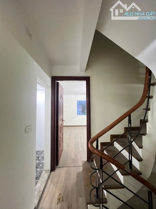 Bán nhà Kẻ Vẽ 42m2, dân xây 5 tầng, ô tô đỗ cửa chỉ 7,5 tỷ - 2