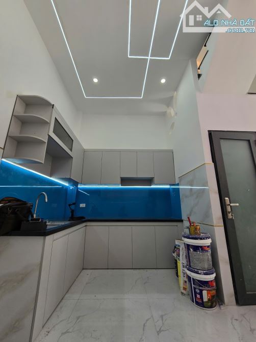 Bán nhà đường Hương Lộ 2, 40m2, 3 Lầu, 3 PN, 3wc, nhà mới vào ở ngay - 2