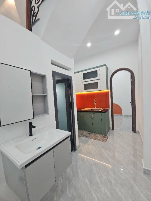 💥SIÊU PHẨM NHÀ ĐẸP - MẶT TIỀN KINH DOANH-NGAY TRẦN THỦ ĐỘ - TÂN PHÚ - 2 TẦNG - 3PN - 31M2 - 2