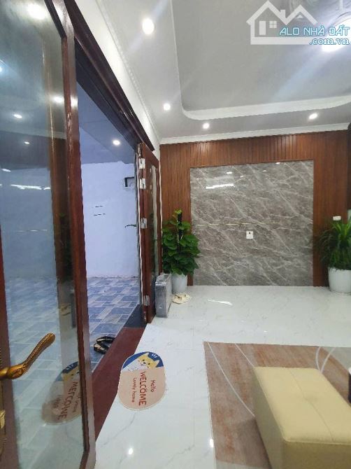 🌟 CƠ HỘI SỞ HỮU NHÀ ĐẸP TRUNG TÂM LONG BIÊN – GIÁ ĐẸP🌟  📍 Vị trí: Ngọc Trì – Long Biên - 2